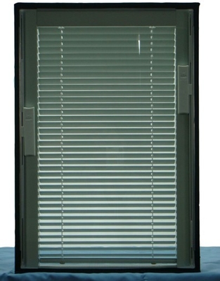 De Zonneblinden van Venetianen tussen Glas 10MM Binnen Dubbele Kogelvrije Verglazing